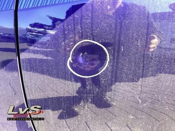 Portier 4Deurs links-voor van een Renault Twingo (TELNF) beschikbaar voor biedingen