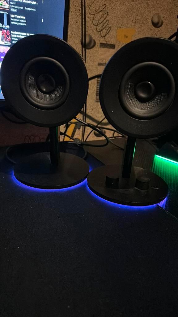 Razer Nomma Chroma luidsprekers, Computers en Software, Pc speakers, Zo goed als nieuw, Ophalen