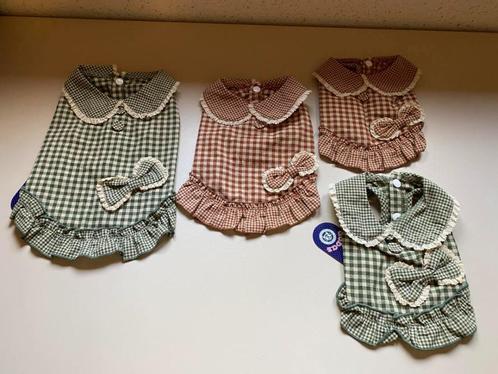 Leuk bloesje / jurkje aan outletprijs., Dieren en Toebehoren, Hondenkleding, Nieuw, Hondenjurk, Ophalen of Verzenden