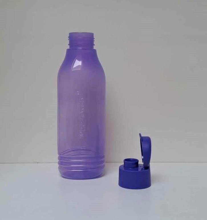 Tupperware™ « Bouteille EcoPlus Triangle » 750 ml - mauve, Maison & Meubles, Cuisine| Tupperware, Neuf, Autres types, Violet, Envoi