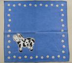 Blauwe zakdoek of servet met koe 2 stuks, Huis en Inrichting, Ophalen of Verzenden, Nieuw, Blauw, Overige typen