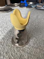 Alessi eihouder, Ophalen