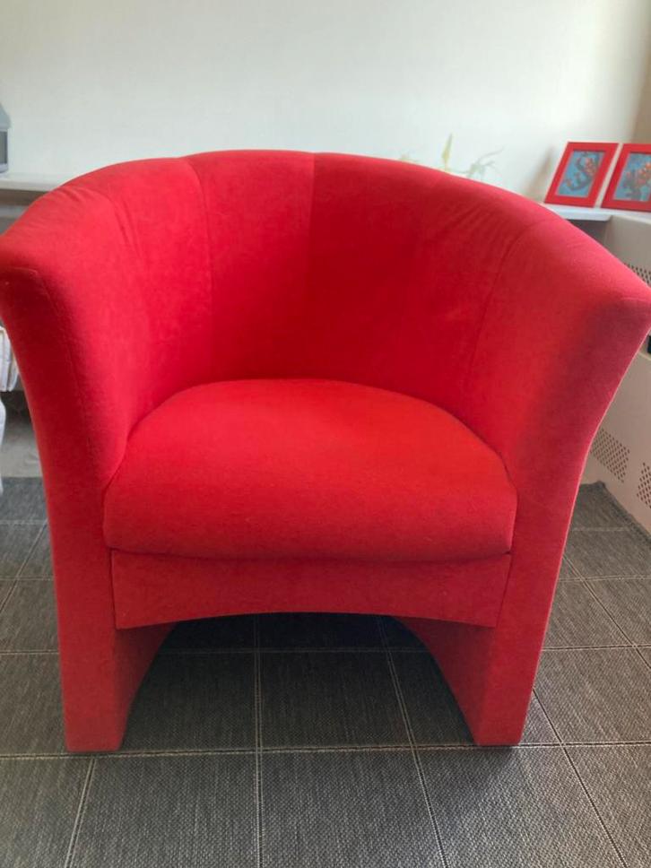 Rood club zeteltje, Huis en Inrichting, Fauteuils, Gebruikt, Stof, 50 tot 75 cm, Minder dan 75 cm, Ophalen