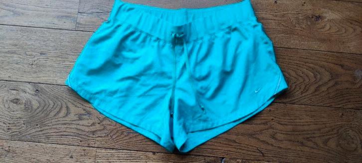 Nike shortje dri-fit L, Kleding | Dames, Sportkleding, Zo goed als nieuw, Overige typen, Maat 42/44 (L), Blauw, Ophalen of Verzenden