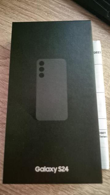 Samsung Galaxy S24 (2jaar garantie) beschikbaar voor biedingen