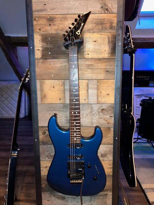 Charvel Model 3 HSS MIJ 1987 Electric Blue Jackson MIJ, Musique & Instruments, Instruments à corde | Guitares | Électriques, Comme neuf