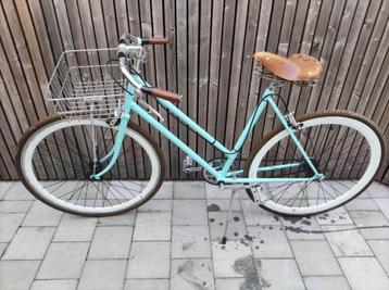 Damesfiets beschikbaar voor biedingen