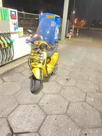Vespa sprint full option, Fietsen en Brommers, Ophalen, Overige modellen, Nieuw, Klasse A (25 km/u)