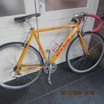 TE KOOP RACEFIETS MERK BATAVUS ZIE FOTO S, Fietsen en Brommers, Fietsen | Racefietsen, 53 tot 57 cm, Ophalen, Gebruikt, Batavus