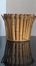 Grand cache-pot en bambou vintage, Jardin & Terrasse, Bacs à fleurs & Jardinières, Autres matériaux, Rond, Intérieur, Enlèvement