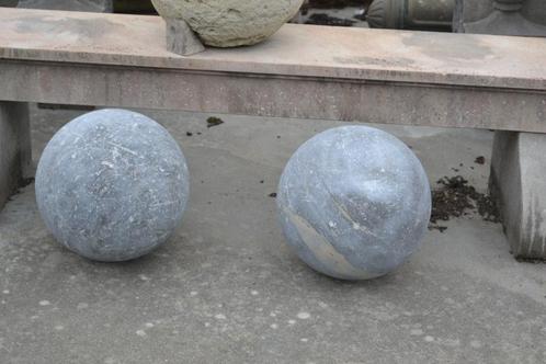 Koppel gladde arduinen bollen, Tuin en Terras, Tuinbeelden, Zo goed als nieuw, Steen, Ophalen