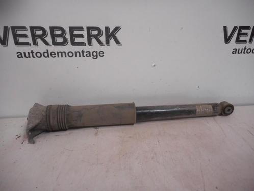 SCHOKBREKER LINKS ACHTER Opel Astra K (39039583), Auto-onderdelen, Ophanging en Onderstel, Opel, Gebruikt