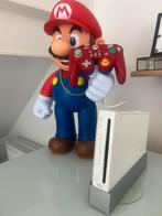 Console de jeu wii avec une manette et un jeu + joystick, Enlèvement ou Envoi, Utilisé