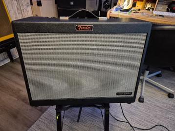 Fender FR 12  beschikbaar voor biedingen