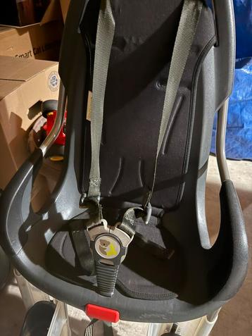 Qibbel fietsstoel (achteraan) beschikbaar voor biedingen