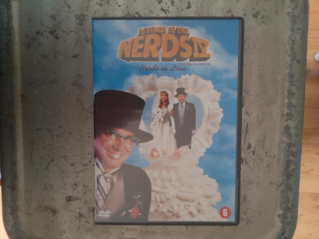 Revenge of the Nerds 4, CD & DVD, DVD | Comédie, À partir de 6 ans, Envoi