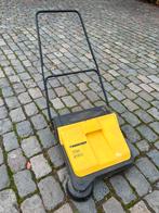 Karcher veegmachine en veegwagen, Tuin en Terras, Veegmachines, Ophalen, Zo goed als nieuw