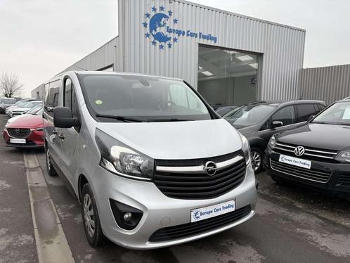 Opel Vivaro 1.6Cdti - 9places 1ere main Moteur à Chaine Eur, Auto's, Opel, Bedrijf, Te koop, Vivaro, ABS, Achteruitrijcamera, Boordcomputer