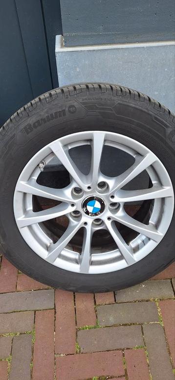 Originele BMW 3 reeks velgen + banden.  beschikbaar voor biedingen