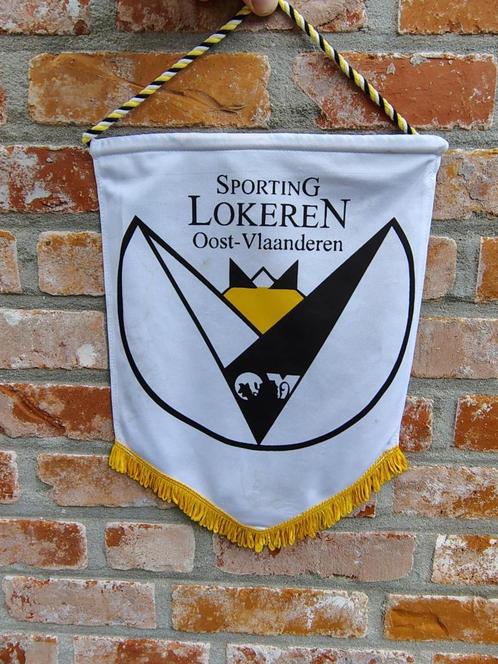 Koninklijke Sporting Lokeren KS vintage voetbal vaandel, Verzamelen, Sportartikelen en Voetbal, Zo goed als nieuw, Vaantje of Sjaal
