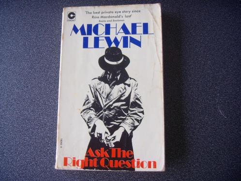 Ask the right question -  Michael Lewin, Livres, Langue | Anglais, Utilisé, Enlèvement ou Envoi