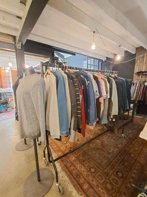 Tweedehandszaak out&nief ook open op zondag, Kleding | Dames, Kledingrekken, Gebruikt, Ophalen