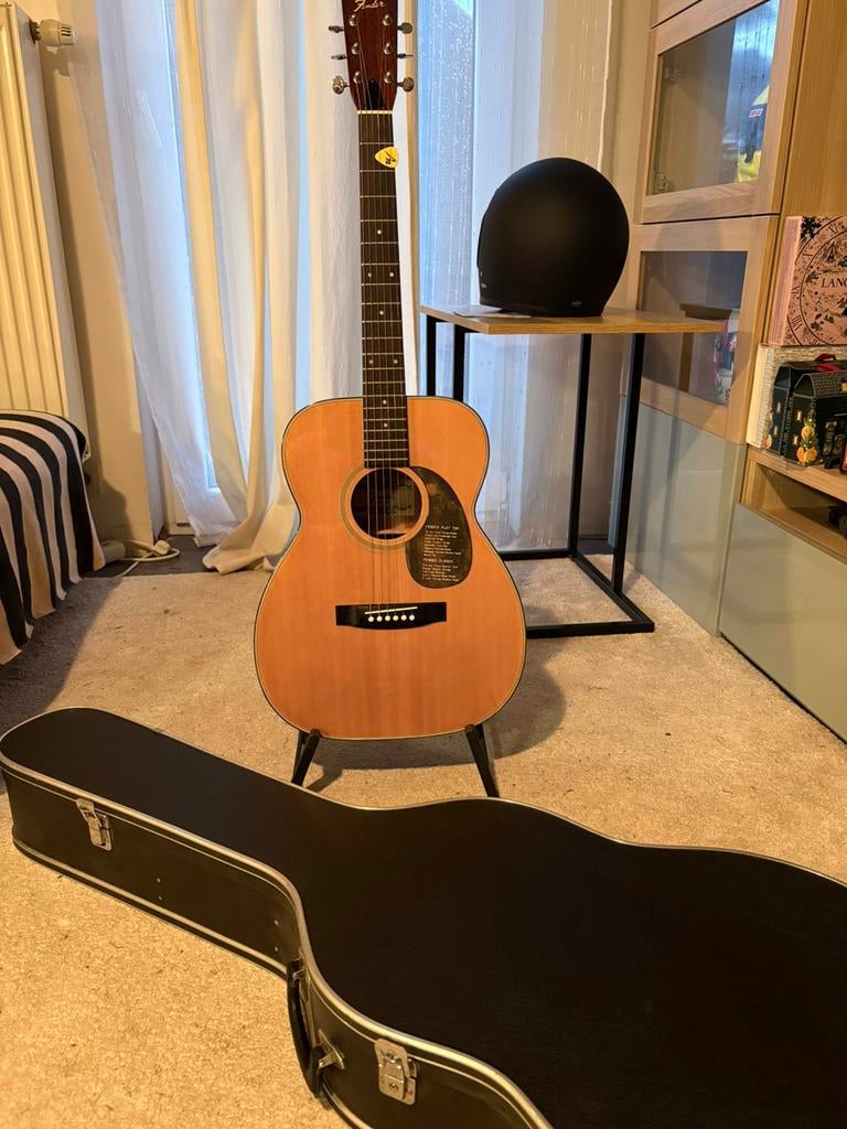 Guitar acoustic fender modele F-25, Musique & Instruments, Instruments à corde | Guitares | Acoustiques, Utilisé, Enlèvement