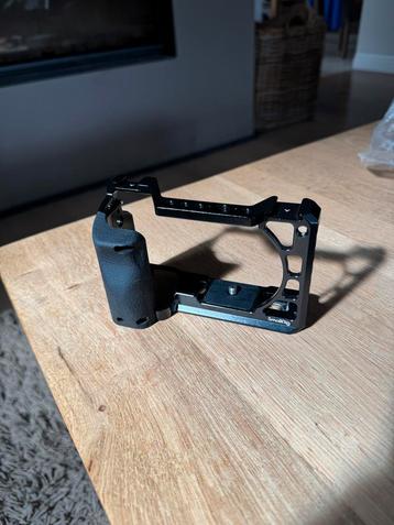 Smallrig cage met silicone handvat voor sony beschikbaar voor biedingen