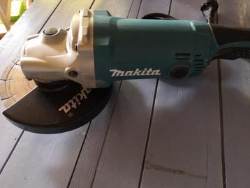 Makita GA7050  haakse slijper 