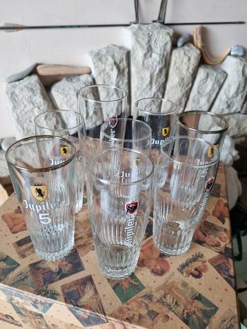 8 Jupiler-glazen (7x 25cl + 1x 33cl) beschikbaar voor biedingen