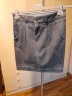 Kort zwart jeansrokje., Maat 38/40 (M), Zwart, Ophalen of Verzenden, Gedragen