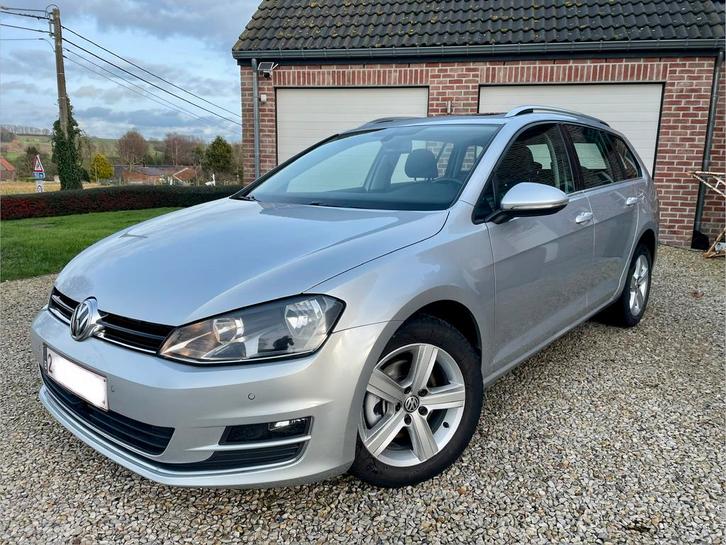 VW Golf 7 Variant 1.6 TDI Highline carnet complet !!, Auto's, Volkswagen, Particulier, Golf, Open dak, Diesel, Euro 5, Break, 5 deurs