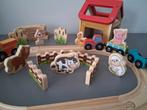 Set boerderij met tractor houten baan en boerderijdieren, Kinderen en Baby's, Ophalen of Verzenden, Zo goed als nieuw