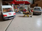 Ziekenhuis en 2 ambulances, Ophalen