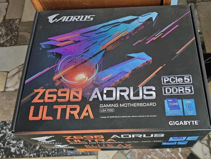 Aorus Z690 Ultra et Intel I5 13600k idéal pour Pc Gaming, Computers en Software, Moederborden, Zo goed als nieuw, Intel, DDR5