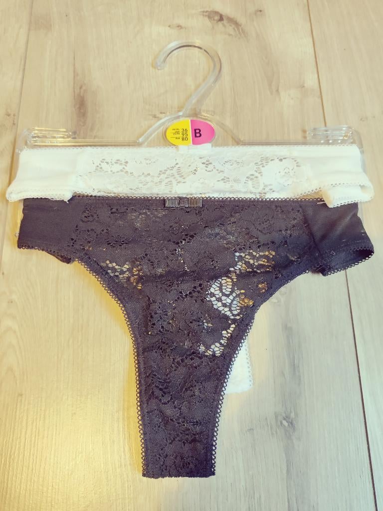 Nieuwe strings, medium, zwart en wit, Primark, Enlèvement ou Envoi, Noir, String