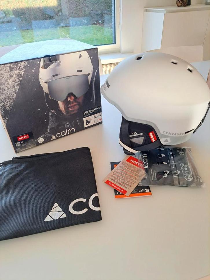 Casque de ski neuf CAIRN blanc Taille 56-58, Sports & Fitness, Snowboard, Vêtements, Enlèvement ou Envoi