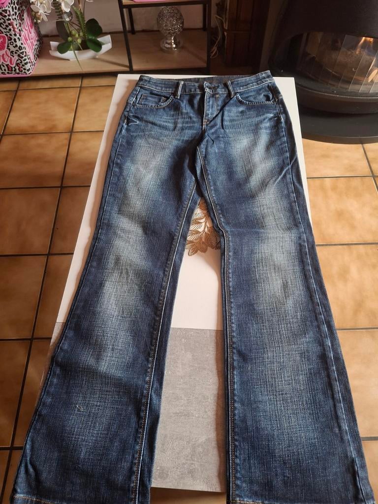 Pantalon en jeans femme a vendre, Ophalen
