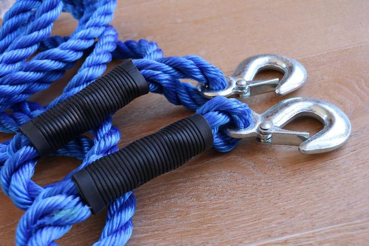 Sleepkabel van 4 m 2500 kg, nieuw, Auto-onderdelen, Trekhaken, Nieuw, Ophalen of Verzenden