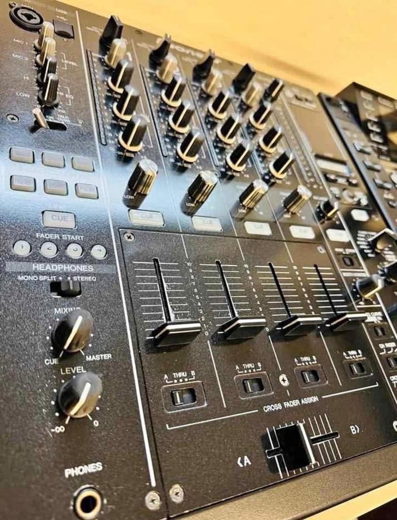Pioneer CDJ 2000, Musique & Instruments, Tables de mixage, Enlèvement ou Envoi