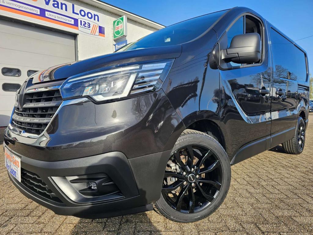 Renault Trafic Trafic 2.0dci L1H1 Grand Conf, Carplay, Cam,, Auto's, 3010 kg, Stof, 4 cilinders, Zwart