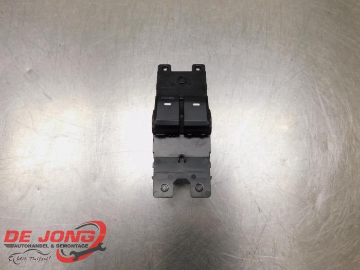 Commutateur combi vitres d'un Hyundai I20, -, 3 mois de garantie, Utilisé, Hyundai