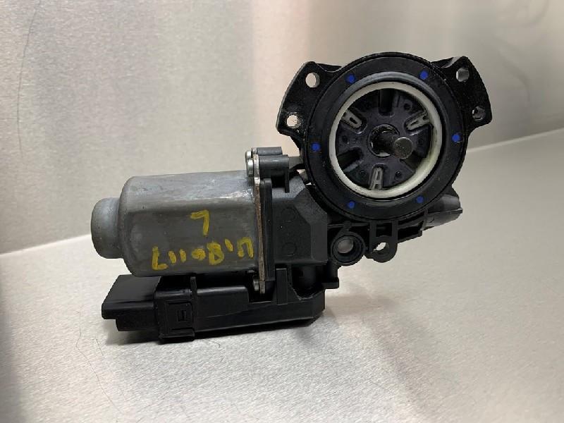 MOTEUR LEVE VITRE ELECTRIQUE Kia Pro cee'd (EDB3), Utilisé, Kia