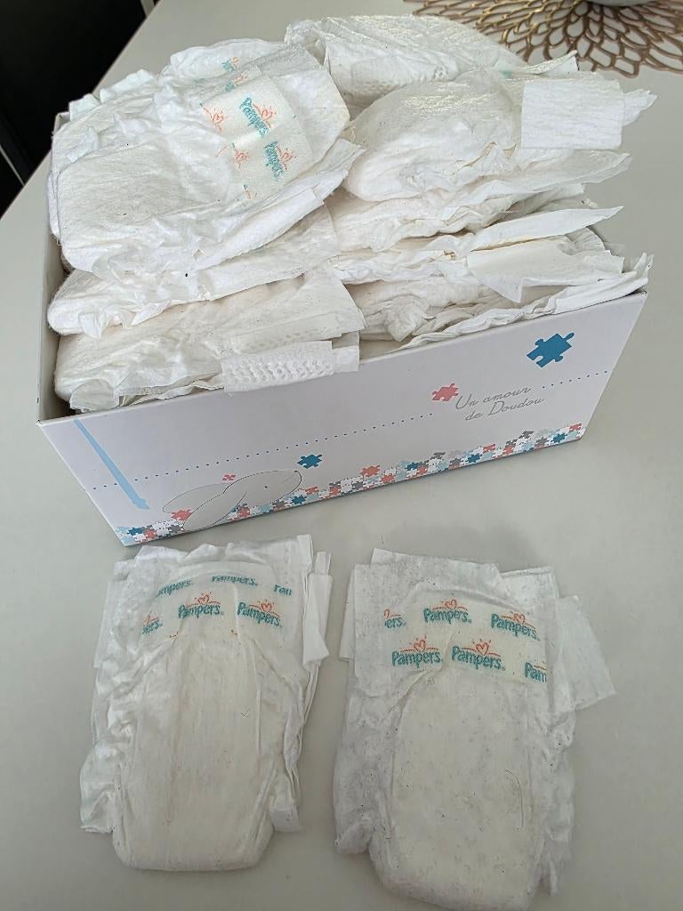 Poppen pampers, Kinderen en Baby's, Kinderkleding | Overige, Ophalen, Zo goed als nieuw, Pampers, Jongen of Meisje