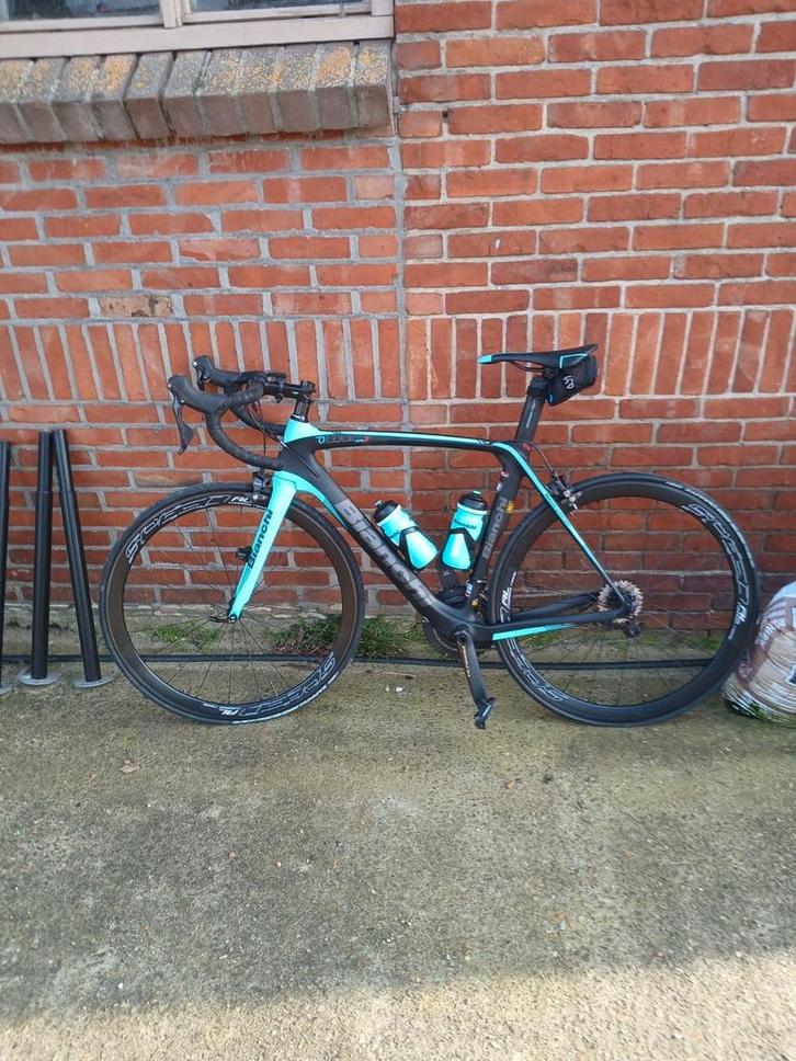 Bianchi oltre XR3 maat 55 Ultegra, Fietsen en Brommers, Fietsen | Racefietsen, Carbon, Ophalen