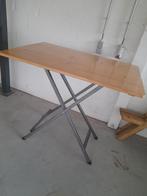 Diverse design statafels, Ophalen