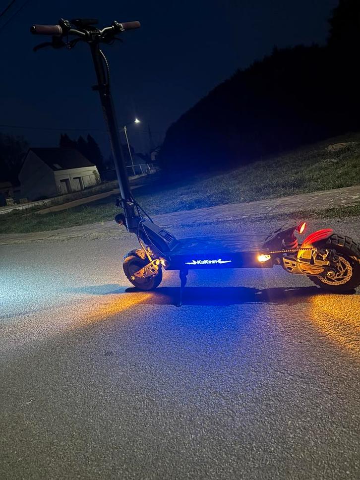 Kukirin g2master, Fietsen en Brommers, Steps, Zo goed als nieuw, Ophalen