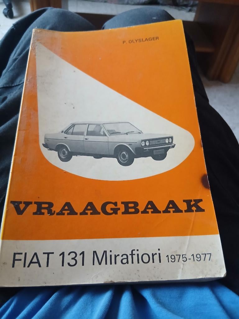 vraagbaak Fiat 131 Mirafiori 1975-1977, Enlèvement ou Envoi