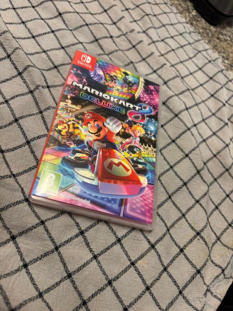 Mario Kart 8 Deluxe, Consoles de jeu & Jeux vidéo, Jeux | Nintendo Switch, Enlèvement, Comme neuf