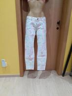 Witte broek met bloemenprint — Maat 38 (M) s.oliver, Kleding | Dames, Broeken en Pantalons, Maat 38/40 (M), Wit, Lang, Gedragen